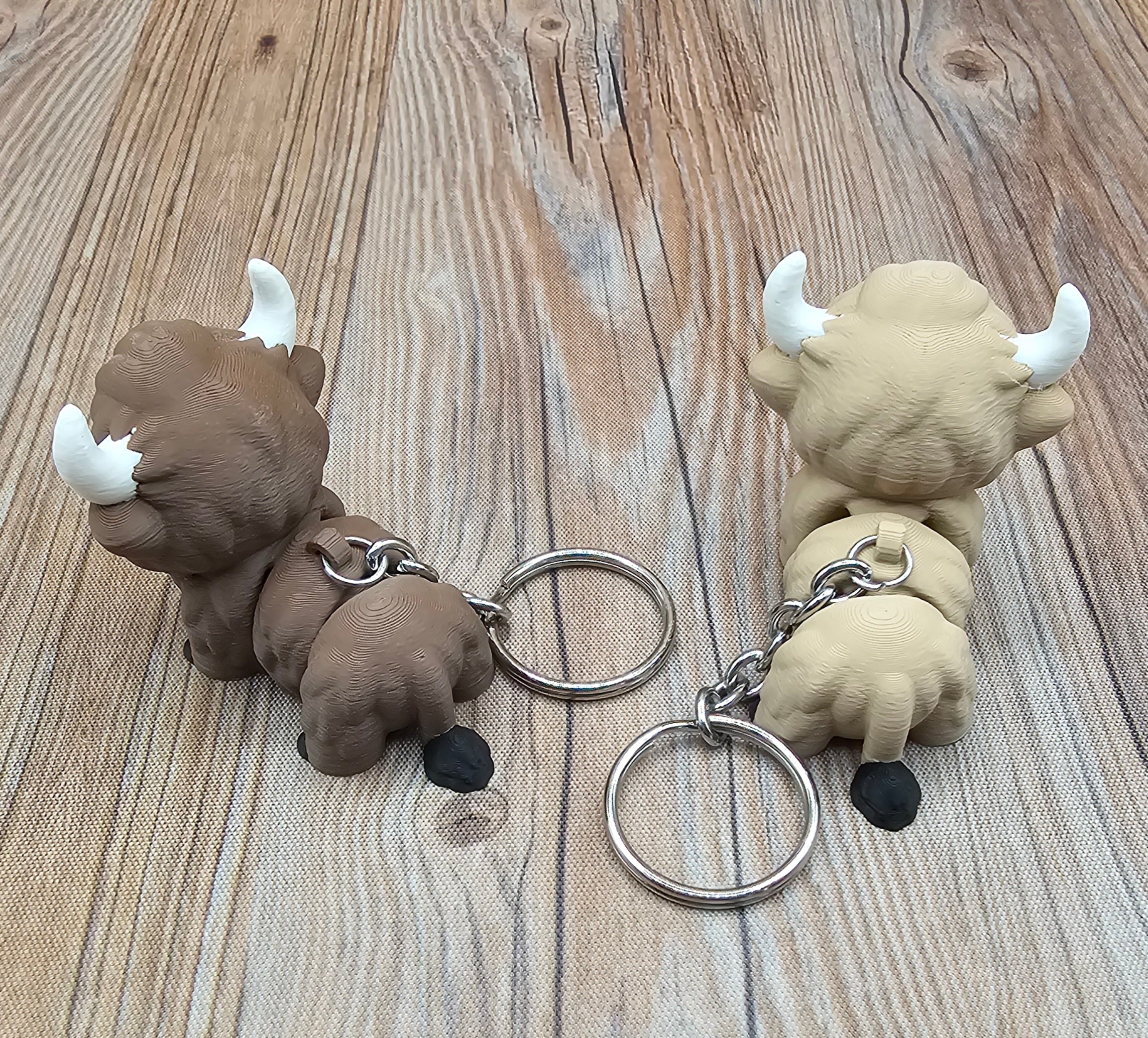 3D Printed Highland Cow Keychain – Designs By Scamper