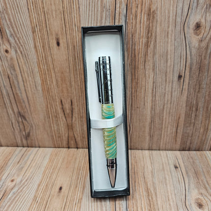 image of hand turned acrylic pen in box