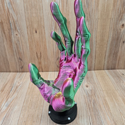 3D Printed Alien Hand Controller Holder Display